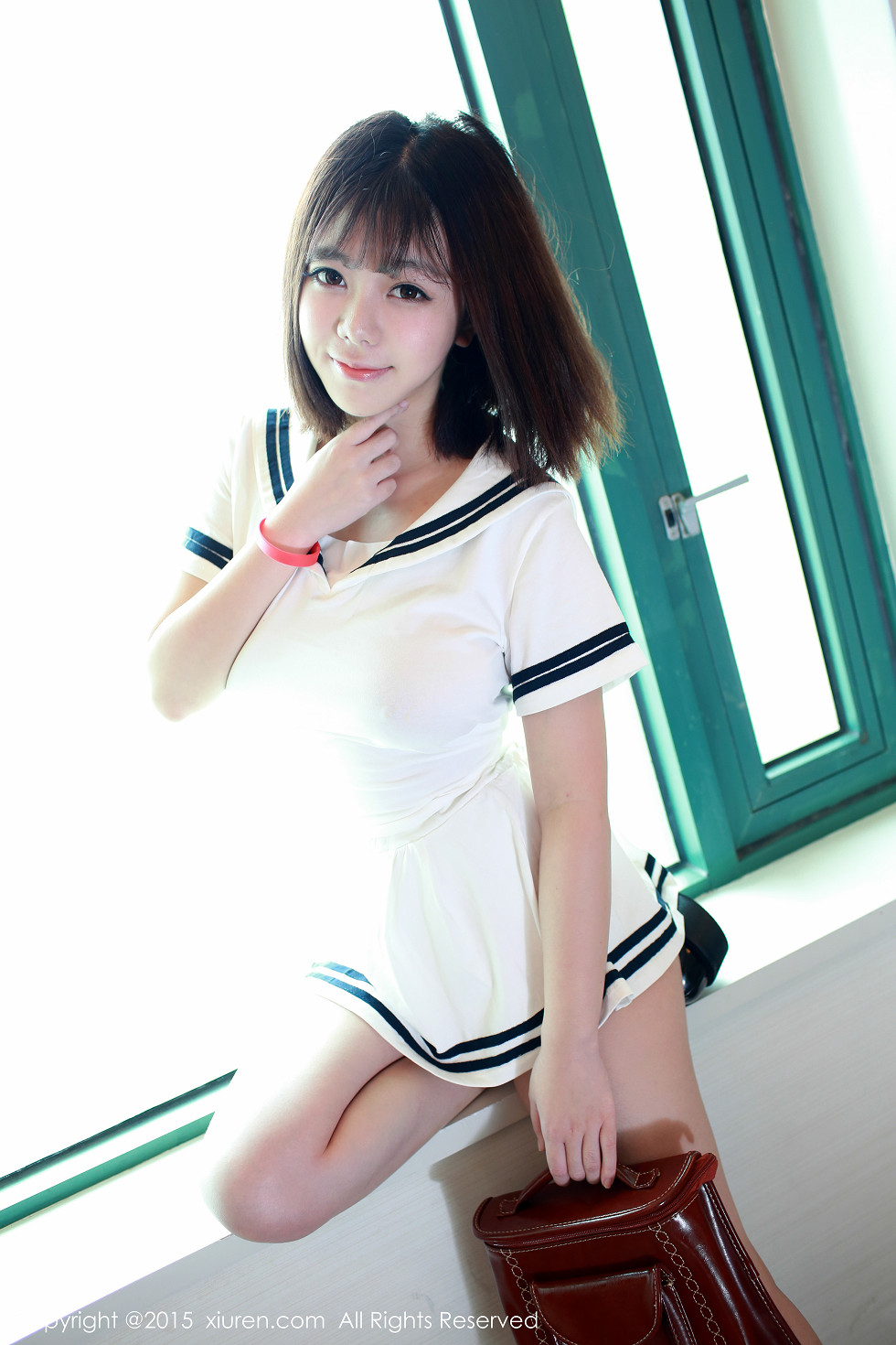 XiuRen第390期_巨乳嫩模刘飞儿Faye脱海军制服秀美乳诱惑写真38P