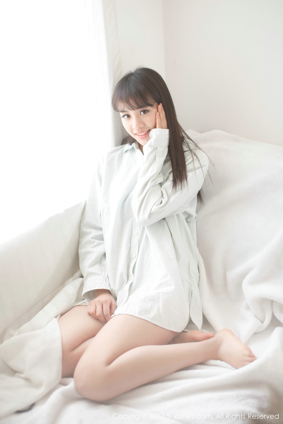 XiuRen第318期_嫩模美女七米baby红色格子裙学生装性感写真112P