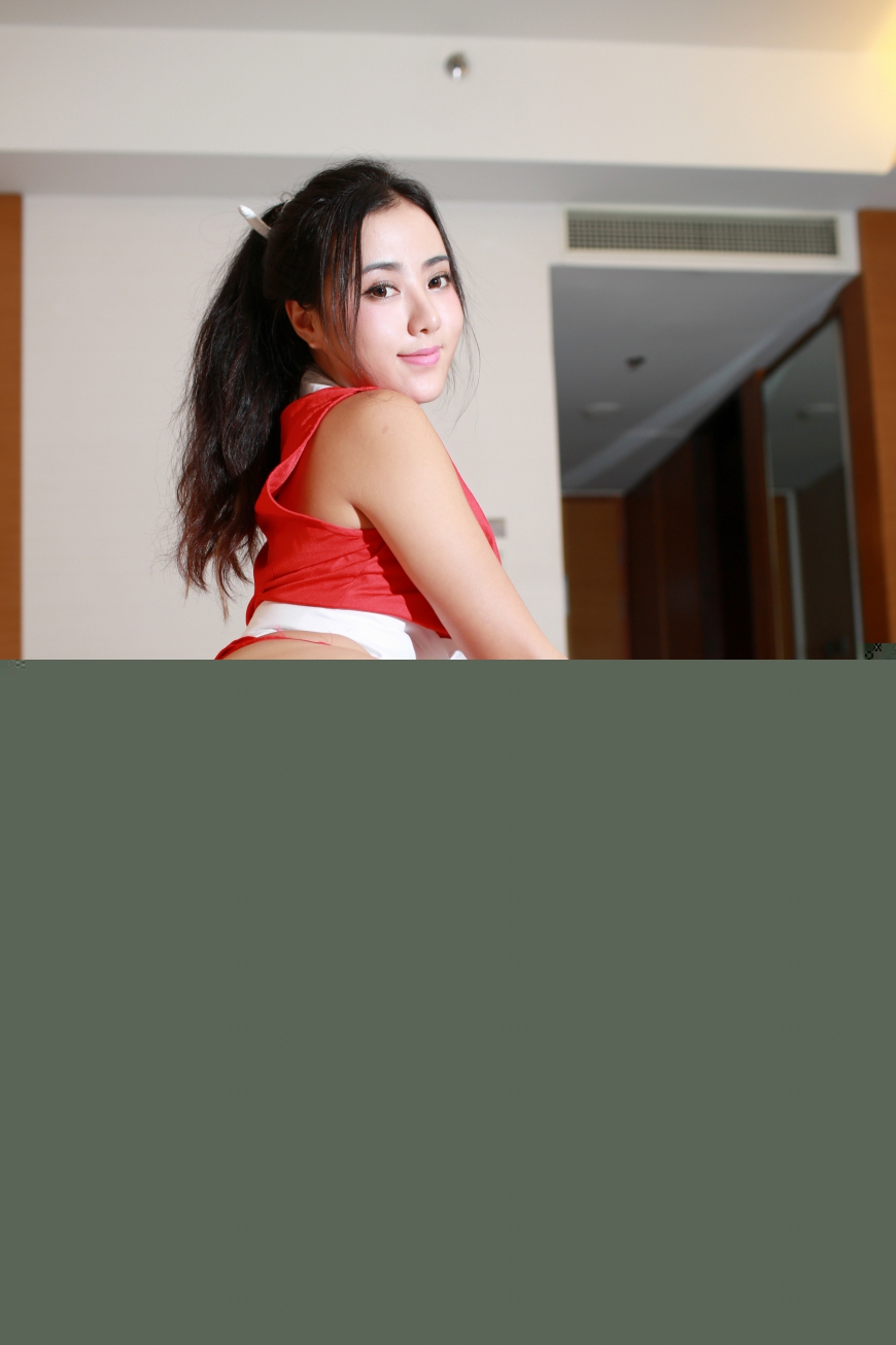 XiuRen第359期_嫩模Manuela玛鲁娜红色情趣服饰不知火舞撩人写真40P