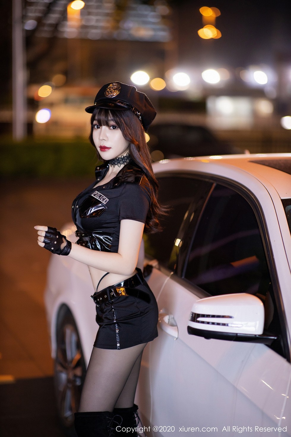 XiuRen第2226期_女神芝芝Booty私房女警制服主题情趣内衣配黑丝袜魅惑写真80P