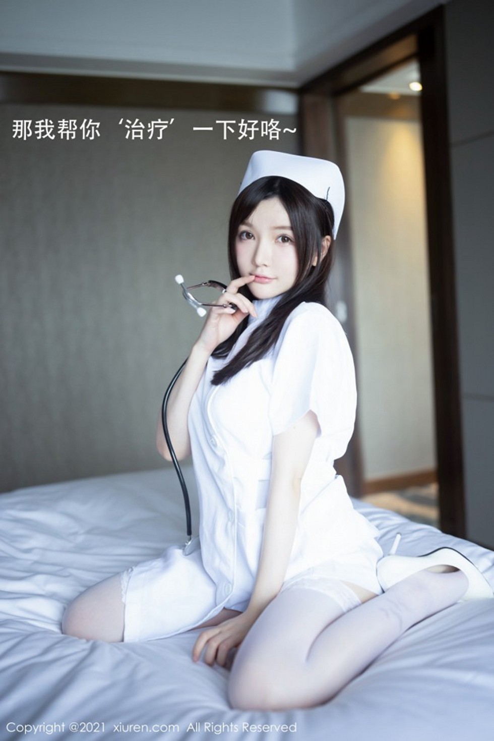 XiuRen第3114期_女神糯美子Mini洁白护士制服主题私房蕾丝内衣秀豪乳翘臀诱惑写真54P